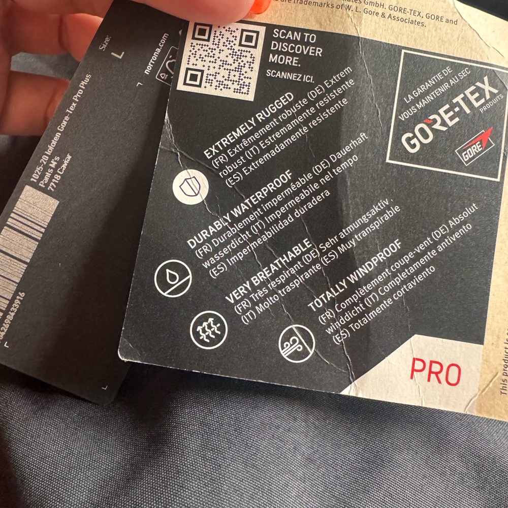 NWT Norrona Lofoten GORE-TEX PRO Plus Pant in Caviar Mens Large NWT - Picture 6 of 11